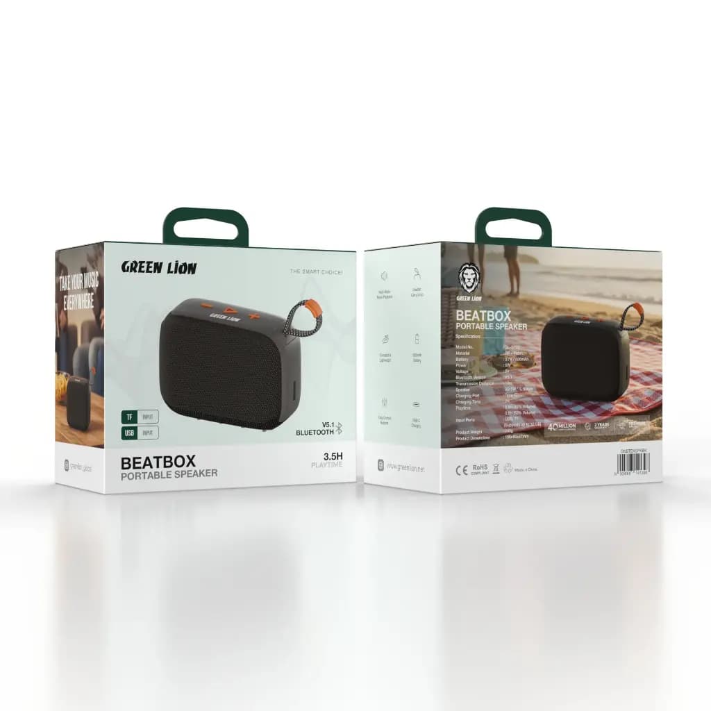 جعبه اسپیکر بلوتوثی گرین لاین BeatBox از دو نما؛ روی جلوی جعبه طرح اسپیکر و پشت آن جدول مشخصات و عکس ساحل دیده می‌شود
