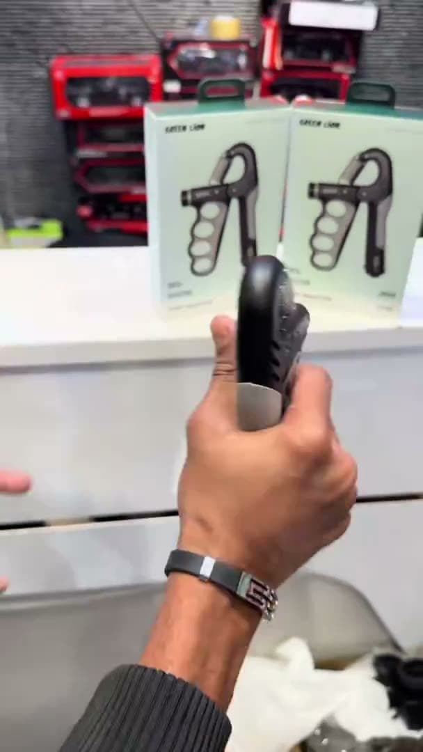 معرفی تقویت‌کننده مچ و ساعد Green Lion Grip Force | گریپ با شمارنده دیجیتال