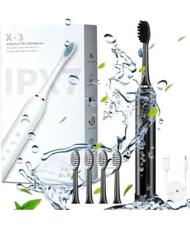 بدنه ضدآب IPX7 مسواک برقی X3 در میان پاشش آب، همراه چهار سری برس و کابل شارژ USB